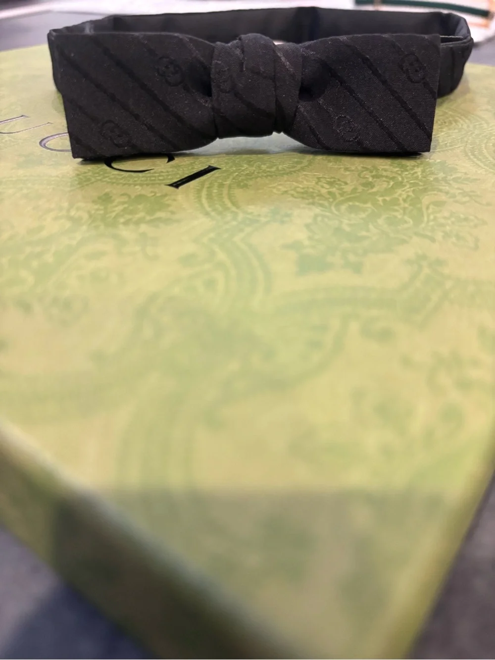 Gucci classic pre